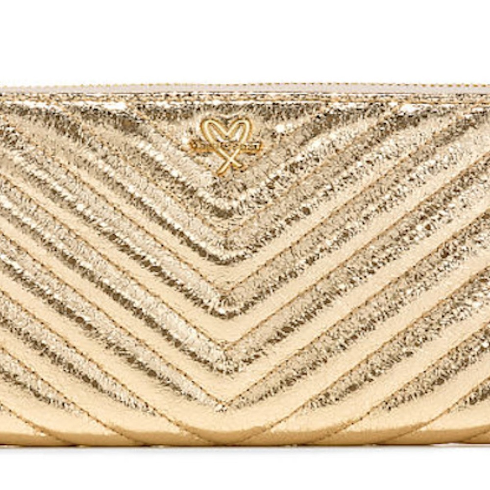 NEW Victoria's Secret V Quilted Continental Wallet - Picture 5 of 12